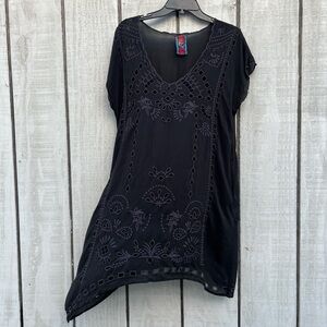 Jonny was women’s tunic/mini dress Asymmetric Black Embroidered cut work eyelet